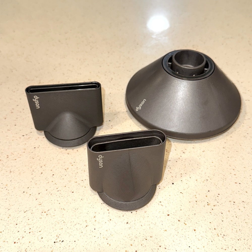 Dyson Blowdryer Attachments - style concentrator, smoothing nozzle and diffuser